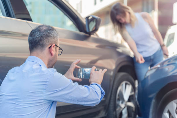 Professional Full Coverage Car Insurance technician working in Emigration Canyon, UT